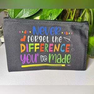 💜4for$20💜 Teacher Quote Pouch